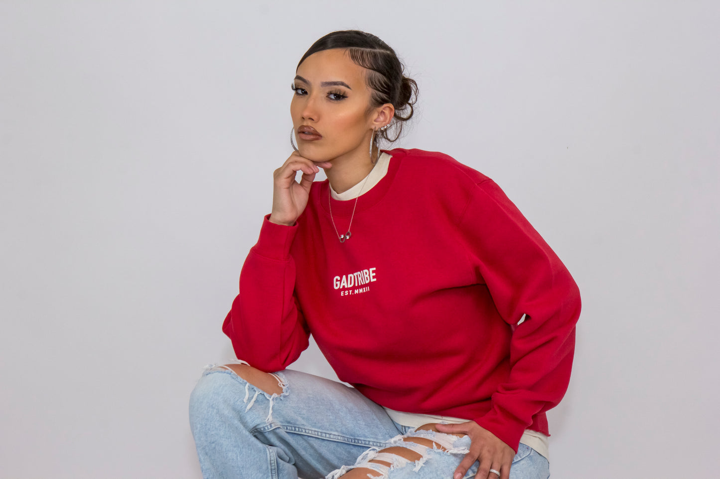 No pretending crew sweater (cardinal)